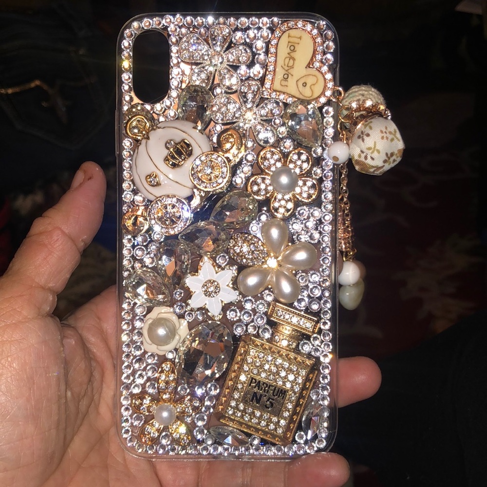 iPhone 11 bling case